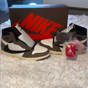 travis scott jordan 1 nike🔥🌵